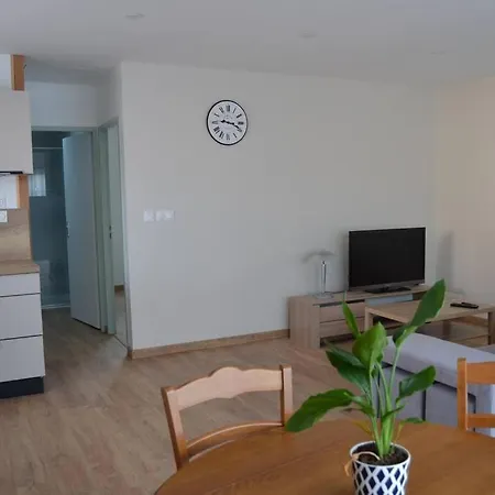 Aux Abords De La Foret 펜션 Fougere (Vendee)